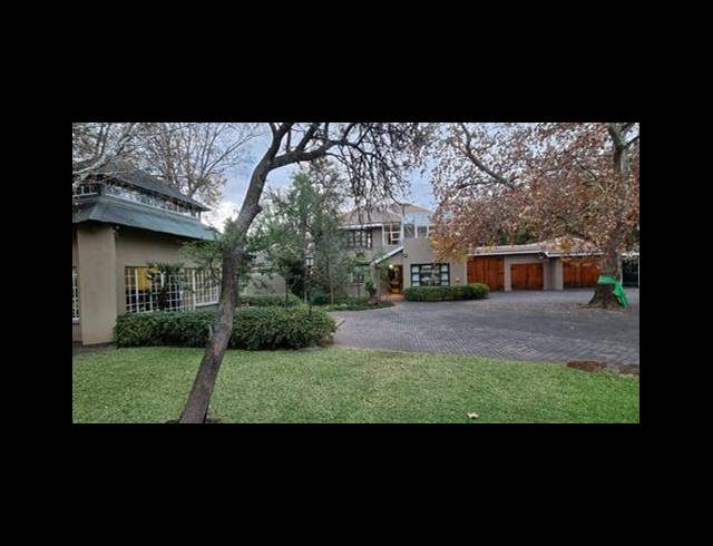 6 BEDROOM HOUSE FOR SALE IN THREE RIVERS